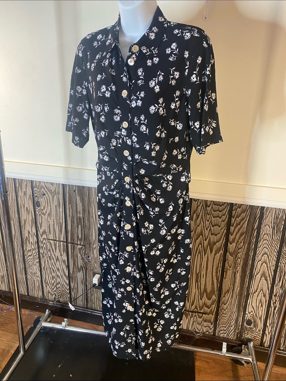 kate spade Black and White Floral Midi Dress